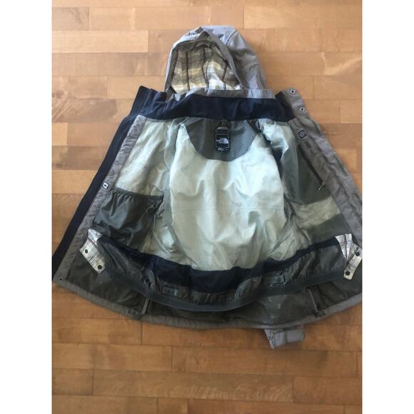 The North Face Milletan Triclimate hooded Jacket in olive size medium - Picture 12 of 12